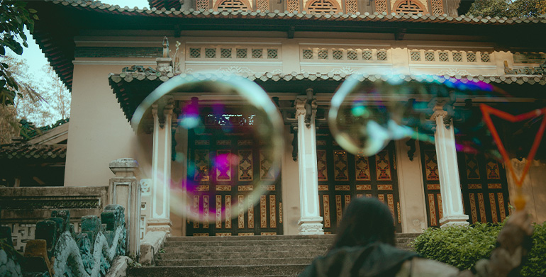 Real Estate Bubble In The Forecast? Invest Anyway