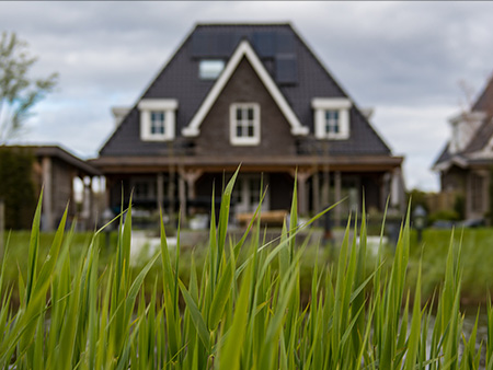 Do you need to be a licensed Realtor before obtaining a LLC business license?